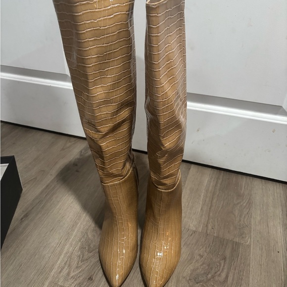 Lulus Katari Knee High Boots - Picture 4 of 6
